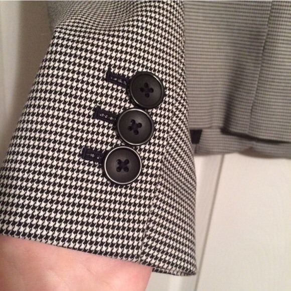 Anne Klein Houndstooth Blazer - Picture 3 of 4